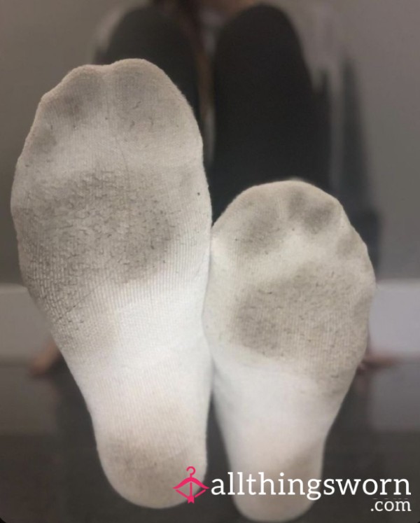 7 Day Wear, Used To Be White…. Socks