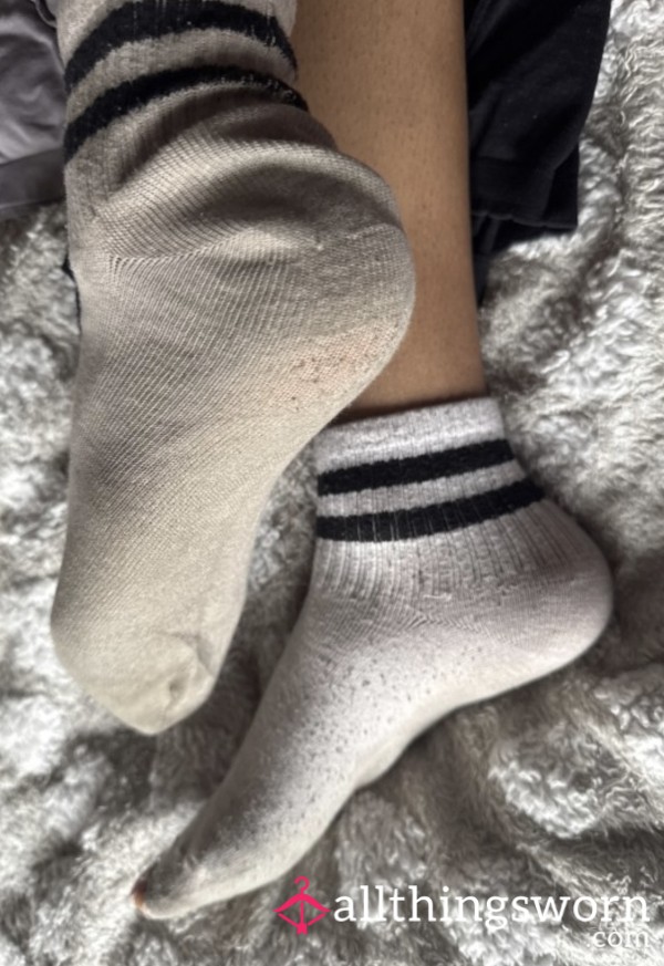 ♡ 11 Day Worn Primark Socks 😈🧦♡ One Sock Has A Cute Little Hole In It 💋