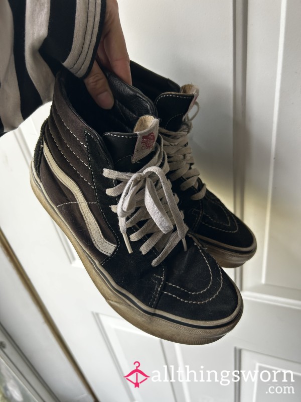 7 Year Old Cla**ic High Top Vans