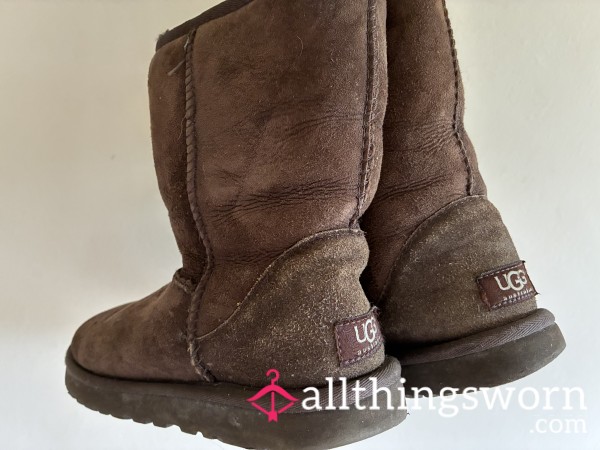 7 Year Old Ugg Boots, Very Well Worn, I’m Not Putting My Feet In These Anymore!