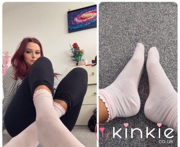 🌸 72hr Worn Pink Socks 🌸