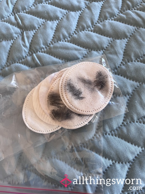 7x Used Cotton Pads