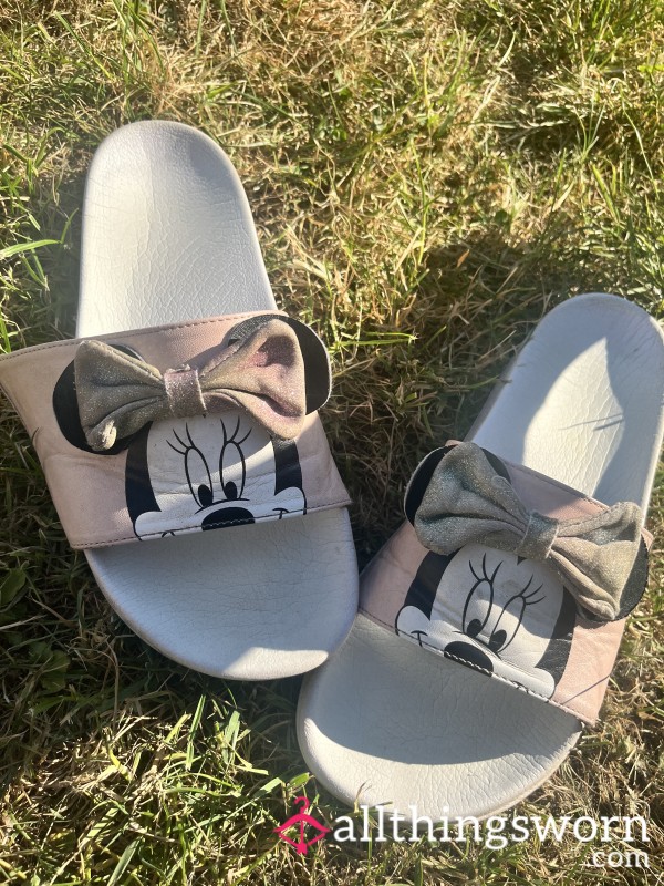 7year Old Minnie Mouse Sliders Very Worn And Used