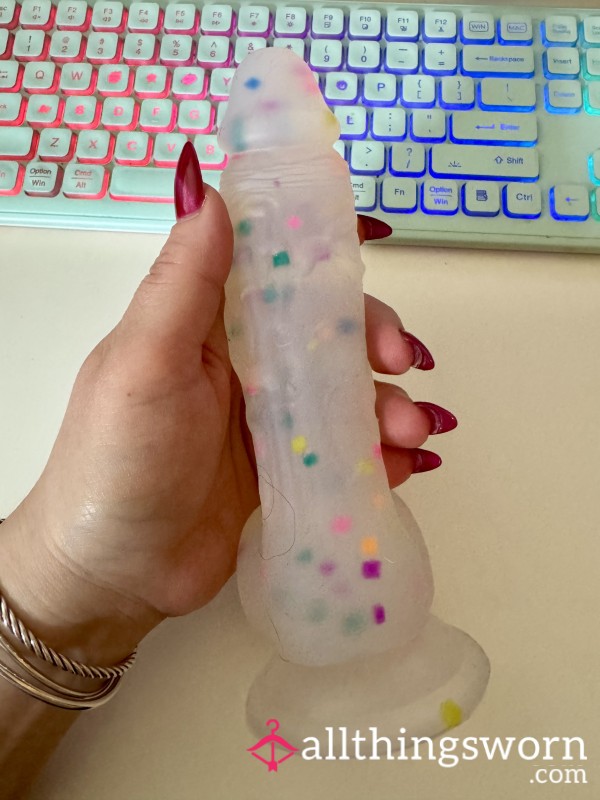 8” Confetti Di**o (used)