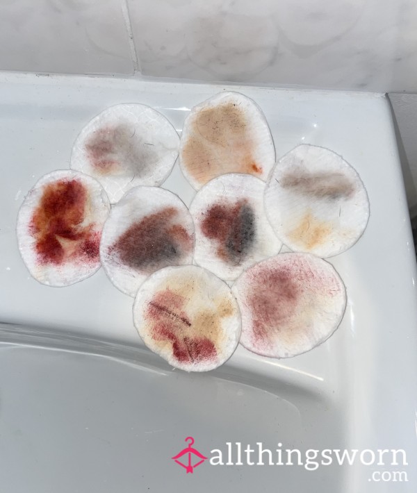 8 Cotton Pads Used To Remove Makeup💄