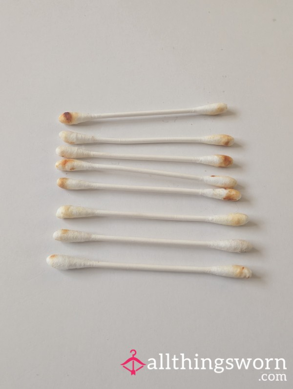 8 Earbuds