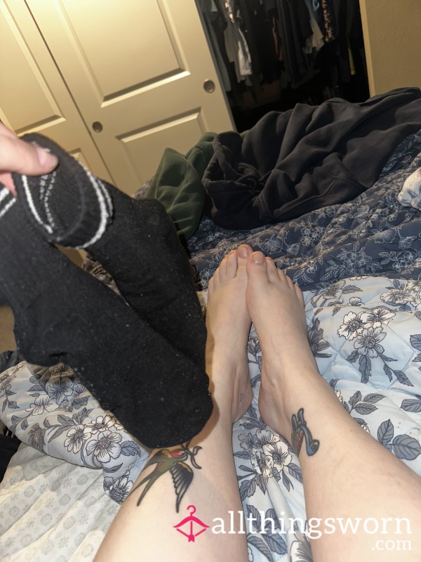 8 Hr Scented Black Socks