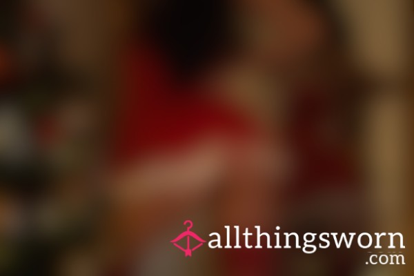 8 S**y Santa Outfit Pics + Feet In Red Stockings 🎄✨