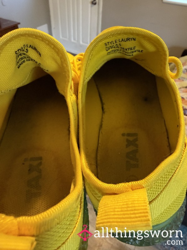 8.5 Yellow Taxi Sneaker W/ US Shipping