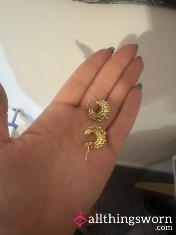 9 Carat Gold Earrings Used