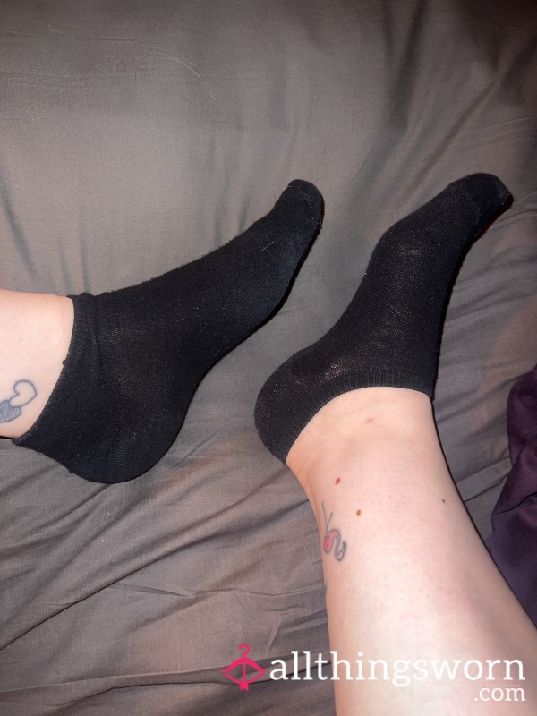 A Bundle Of Worn Black Ankle Sock Pictures