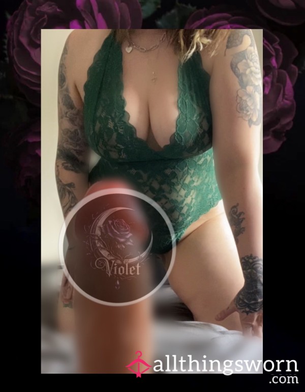 A Combination Of Bj & Footjob On My Realistic Di**o