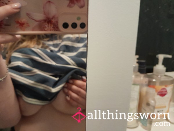 A Extremely Hot Mirror Picture Teasing My Big B**bs For Your Eyes Only 🍒
