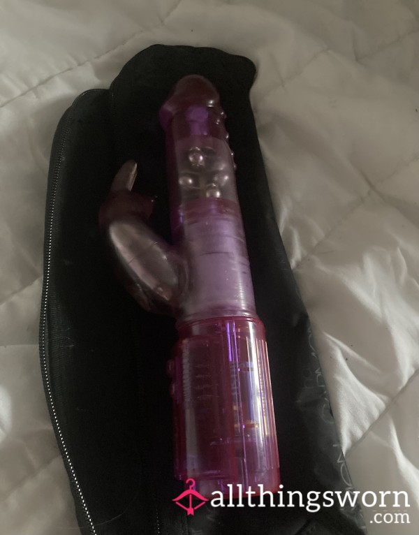 A Girls Best Friend 💦💦💦 Hot Di**o Fun 🤤