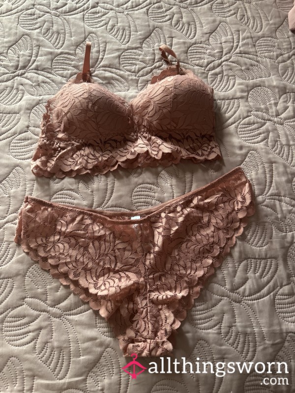 “A Little Something From Your Goddess… A Fresh Lace Bralette Set And Delicate Knickers, Just For My Favorite Little Sub. Wear Them Like You Mean It.”