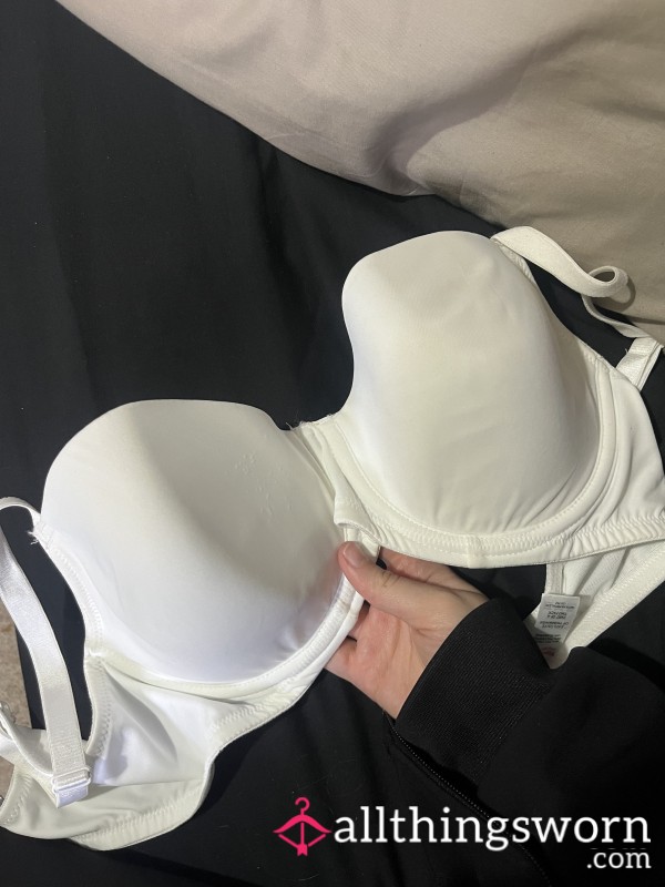 A Very Used Bra For My DD’s ;)