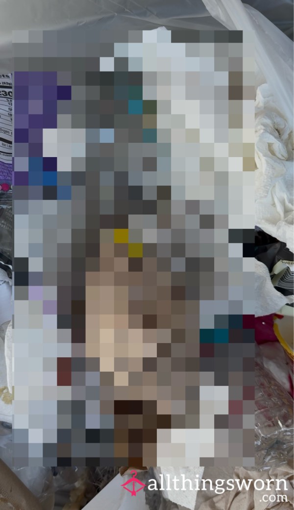 A View Of My Kitchen Trash 🚮