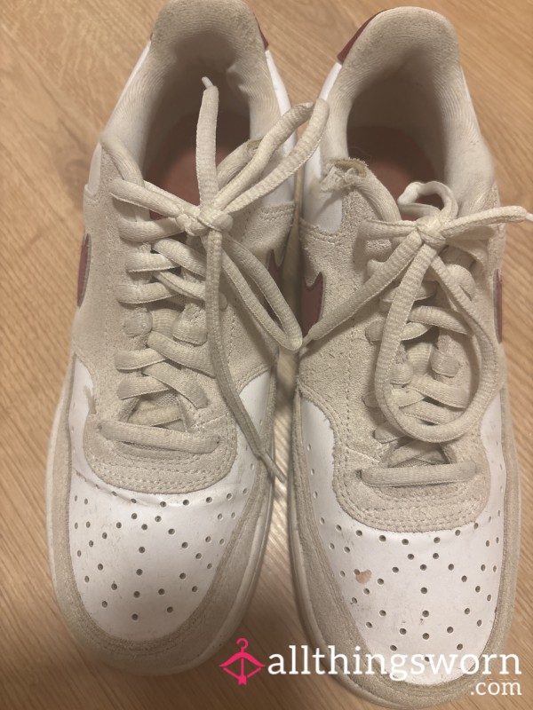 Abgenutzte Schuhe