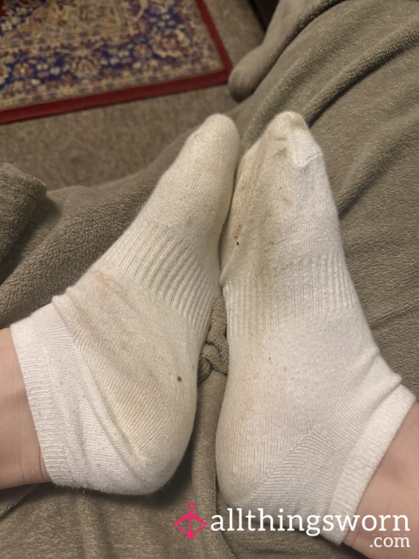 3 Days Wear 🧦 Stinky White Ankle Socks
