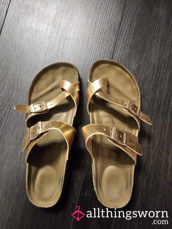 Absolutely Worn To The Nub Size 6.5 (US) Steve Madden Sandals