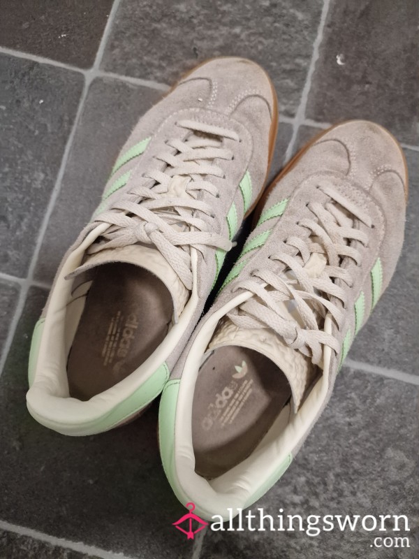 Adidas Gazelle Size 6