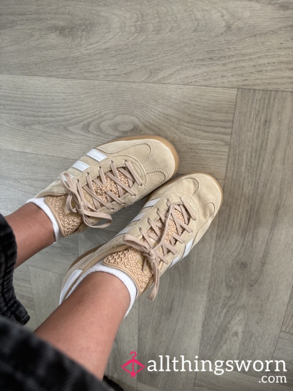 Adidas Gazelle’s, Well Worn, Being Worn Extra Today 💧