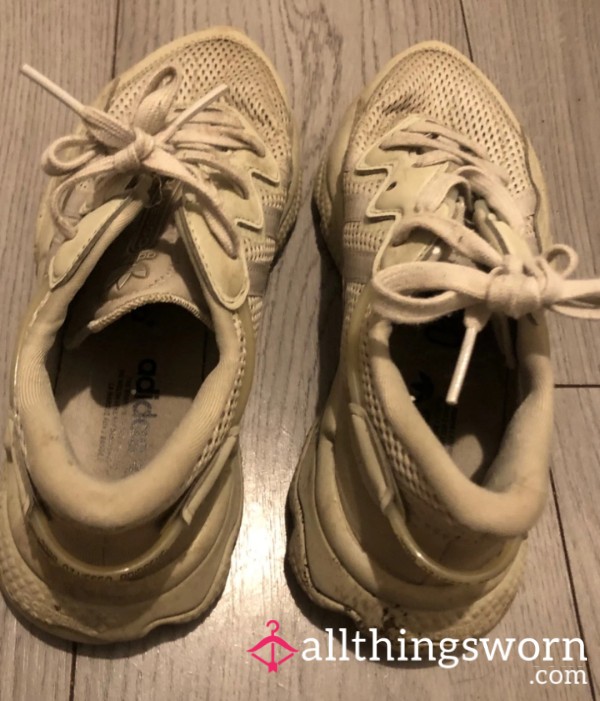 Adidas Ozweego Beige Well-worn