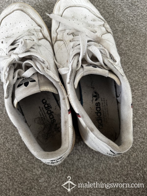 Adidas Sneakers