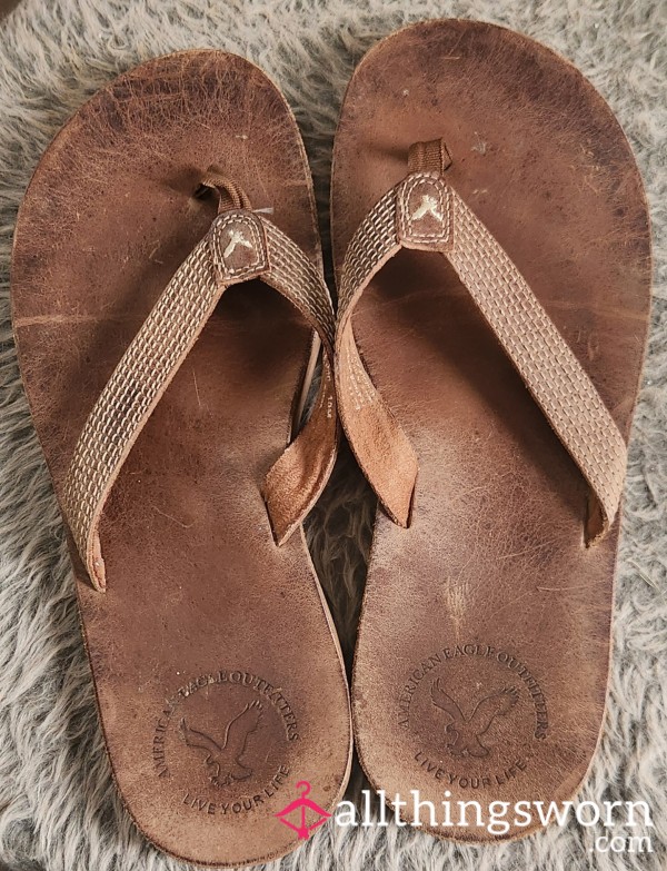 AE Well Worn Leather Sandals