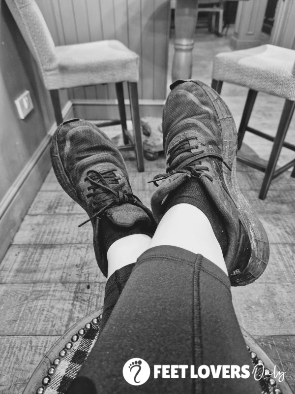 🖤After A Long Hard Day The Majority Of Men Like A Nice Cold Beer 🍺 Well Look No Further As I Have The Perfect Solution For My Feet Lovers 🥰 A 6 Hour Sweaty Worn Sock Covered In Beer Splash Ba