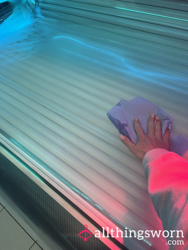 After The Glow. Sunbed Tissue 🤍