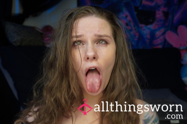 Ahegao Photoshoot 💦