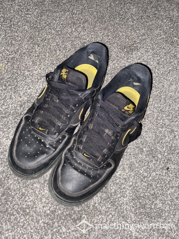 Air Force 1s WELL USED