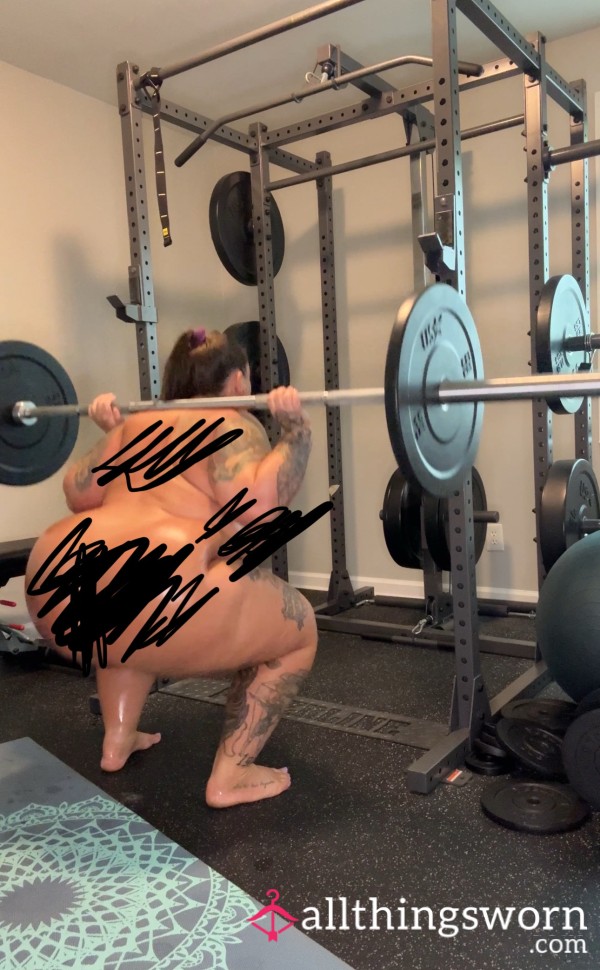 Alexisnocare Works Out Naked