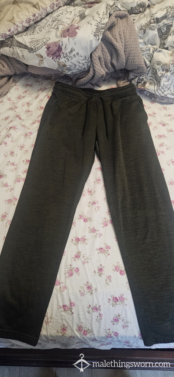 Alive Sweatpants Size Medium