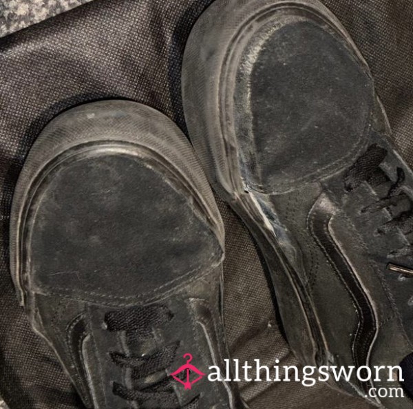 All Black Vans-like My Soul💁🏼‍♀️🖤 Completely Ruined.