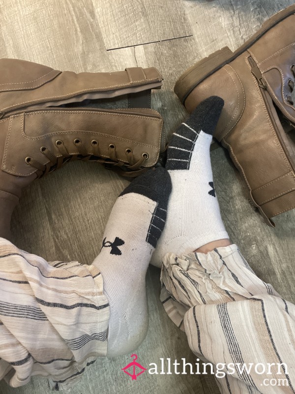 All Day In My Cute Boots