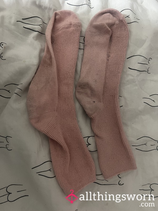 All Day Wear Pink Sweaty Socks 🧦