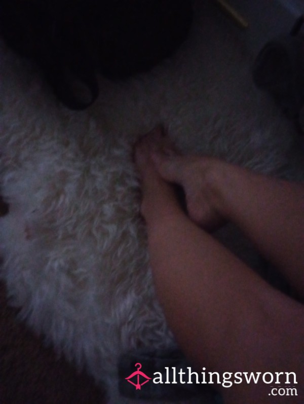 All Natural Feet Pics