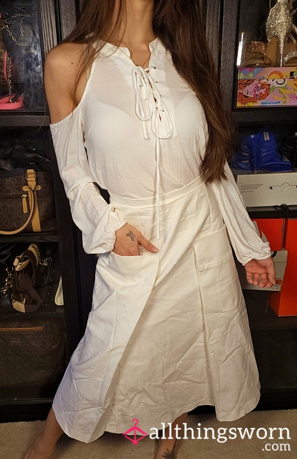 5 For $25❤️🤍All White Skirt Set 2 Piece Well Worn Longsleeved Tie Up Off The Shoulder Blouse + Pocket Maxi Skirt Girly Feminine Long Skirt Japanese Asian Girl Gym Fitness Tattooed Model Perso