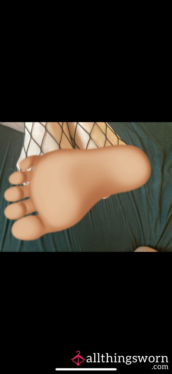Alpha Blowing A Load On My Feet After A Footjob