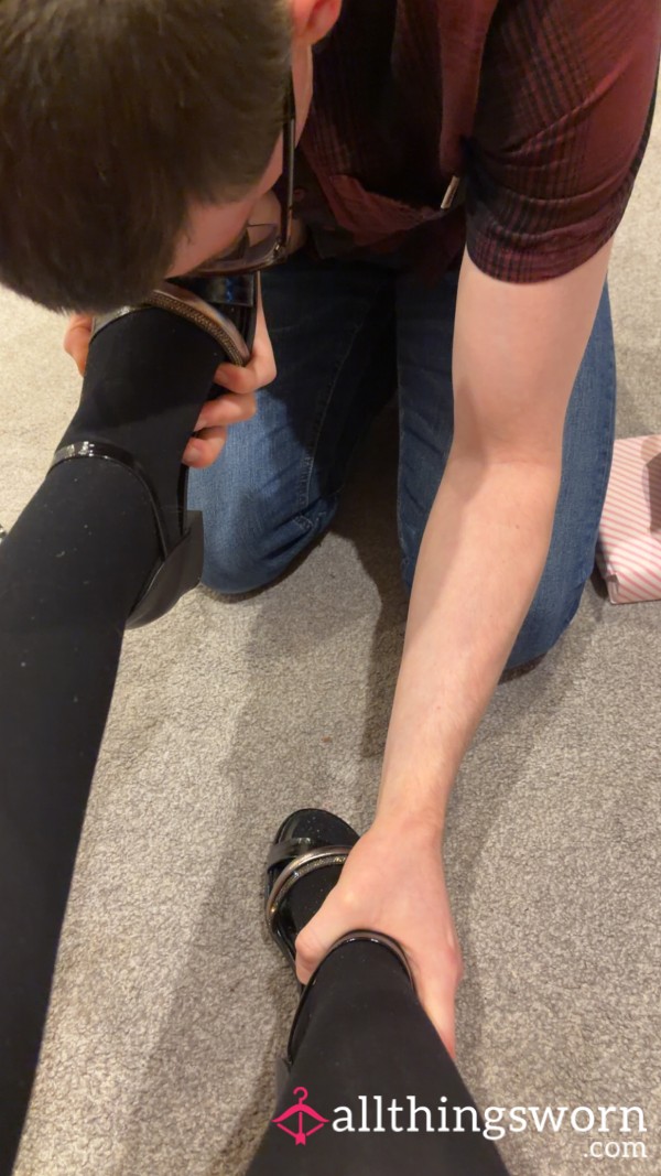 Alpha Subbing To My Feet