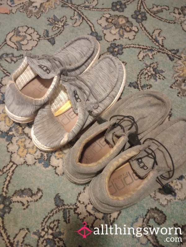 Alpha--very Well Worn HEY DUDES - Always Worn Barefoot, 3 Pictures And Shipping Included $40 Each Sz 11