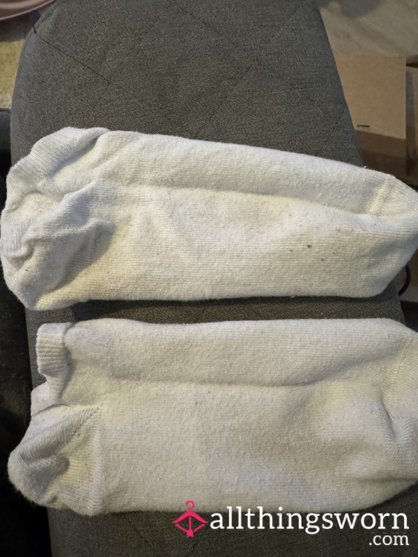 Alpha White Ankle Socks