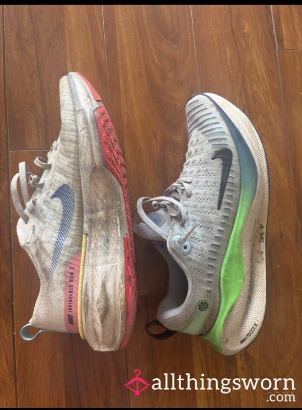 ALPHA’s Running/ Mowing Shoes 💦🥵