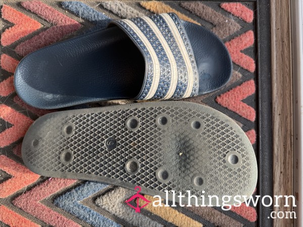 💙ALPHAS WORN SLIDERS💙