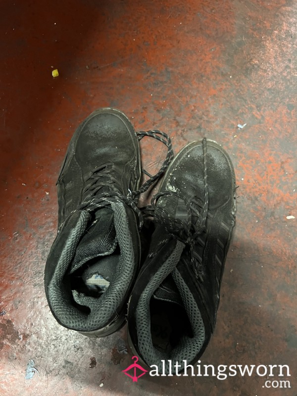 Alphas Worn Work Boots