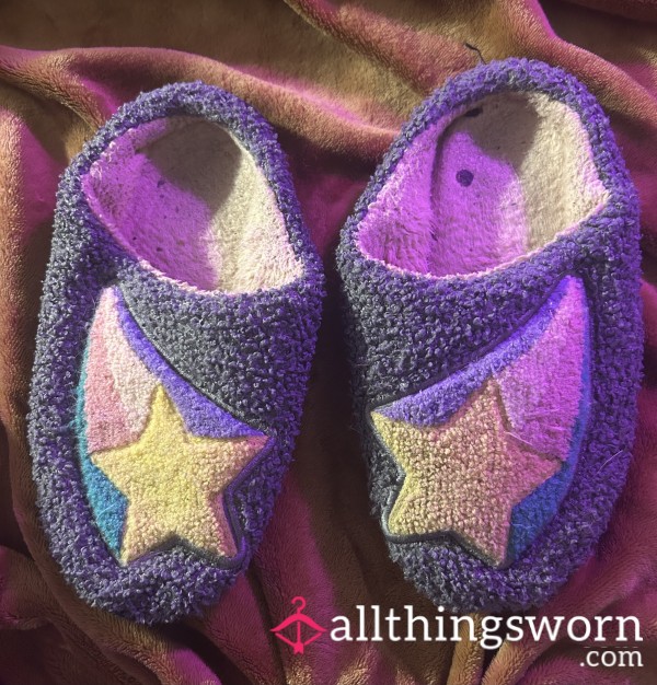 ✨Alt Girl’s✨ Few Year-Old - 🚨Absolutely Filthy🚨 Slippers 🐾