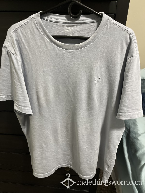 American Eagle Worn And Sweaty T-shirt (L)
