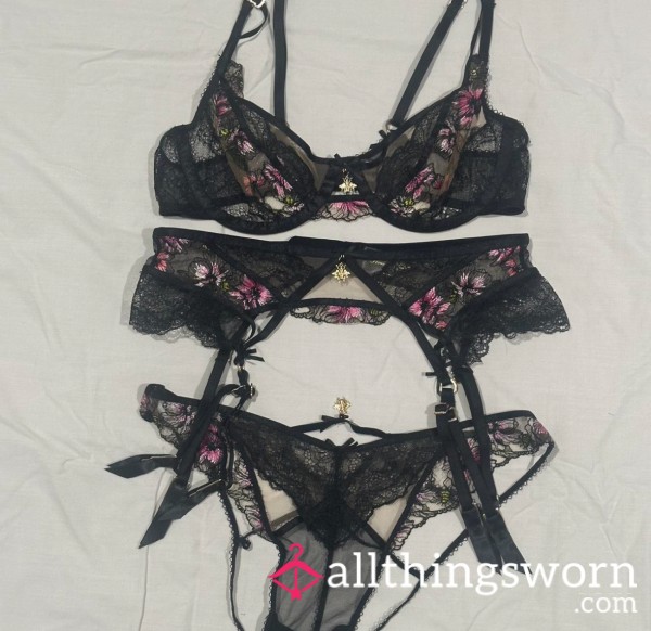 Andreea By Honey Birdette – 3-Piece Set + Played-In Panties + 3 Photos